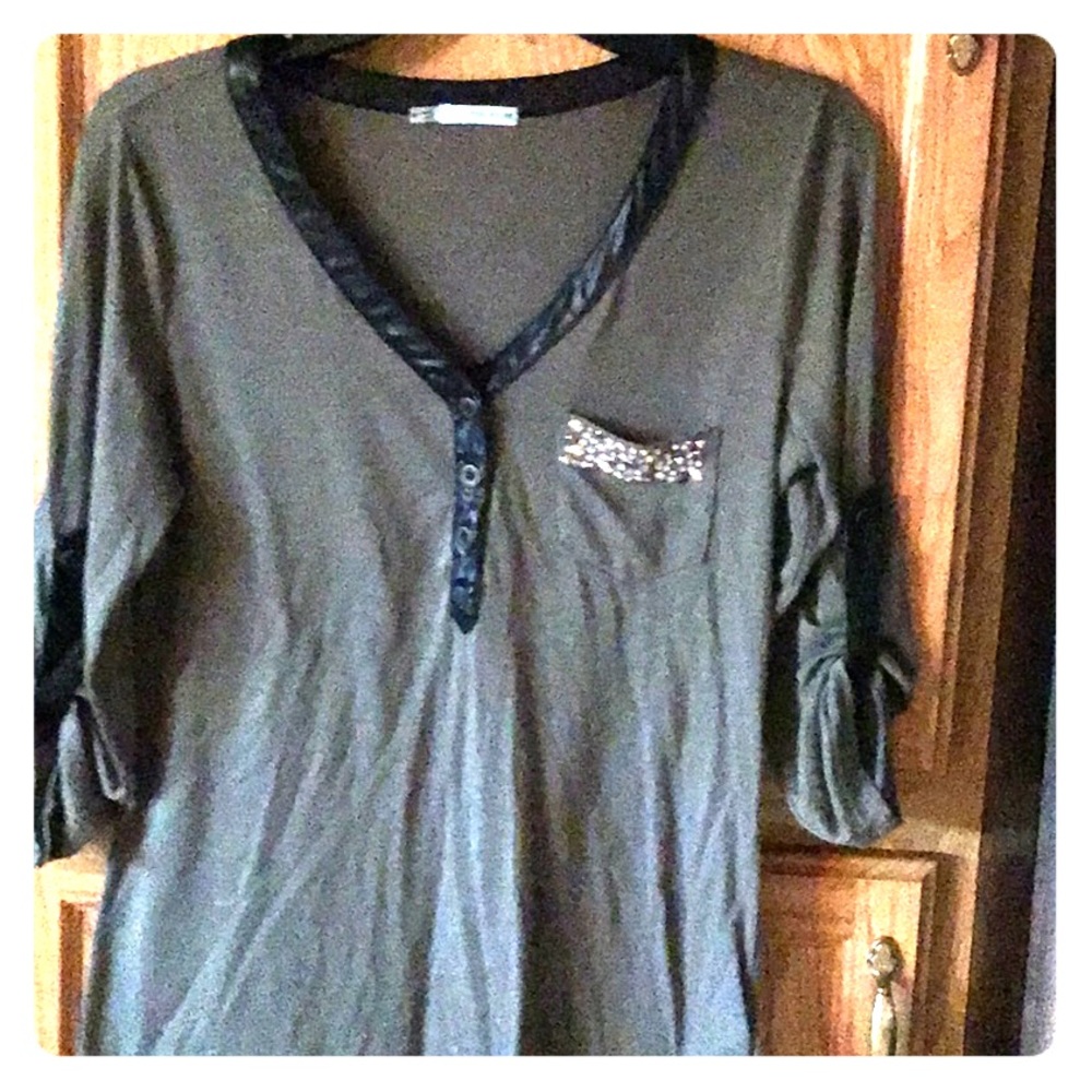 Size medium shirt